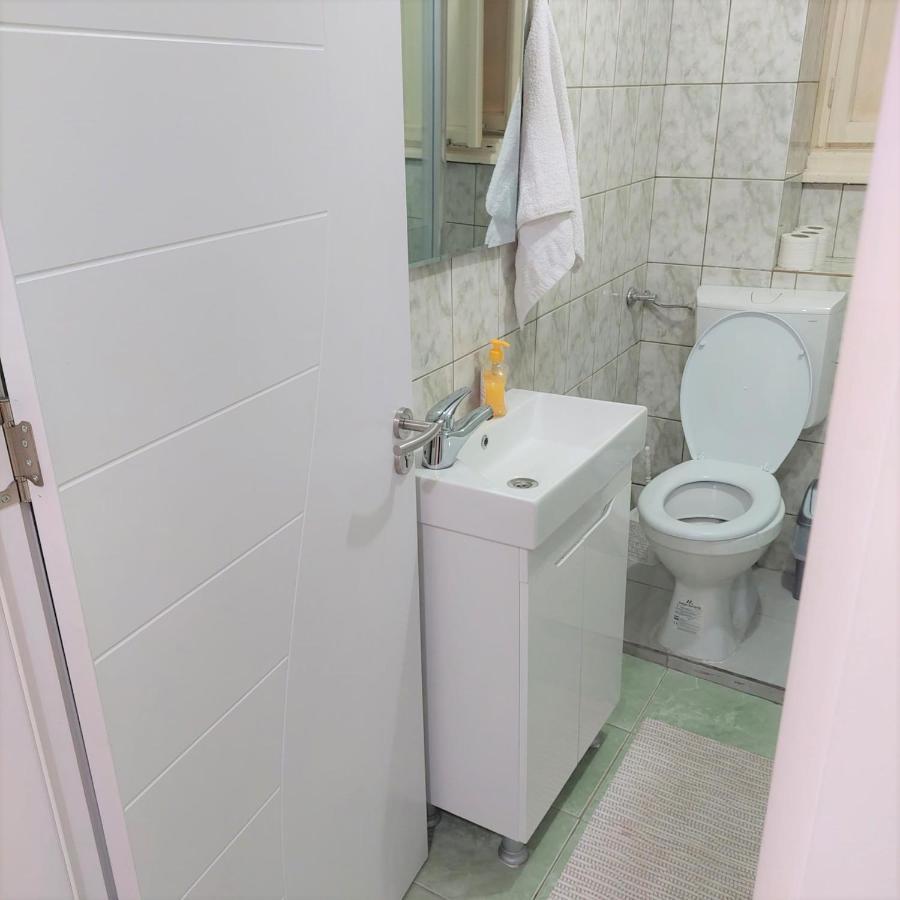 City Lux Square Apartments Szkopje Kültér fotó
